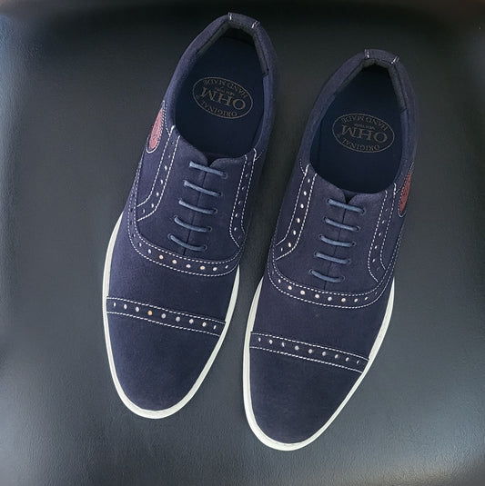 Oxford Shoes in Italian Blue Leather with Perforation